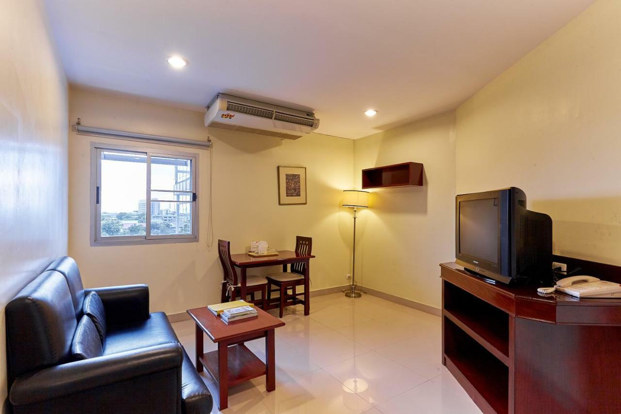 ศิวาลัย เพลส Hotel กรุงเทพมหานคร ภายนอก รูปภาพ